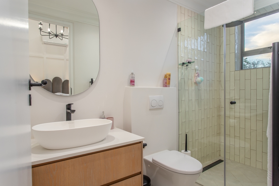 4 Bedroom Property for Sale in Franschhoek Western Cape